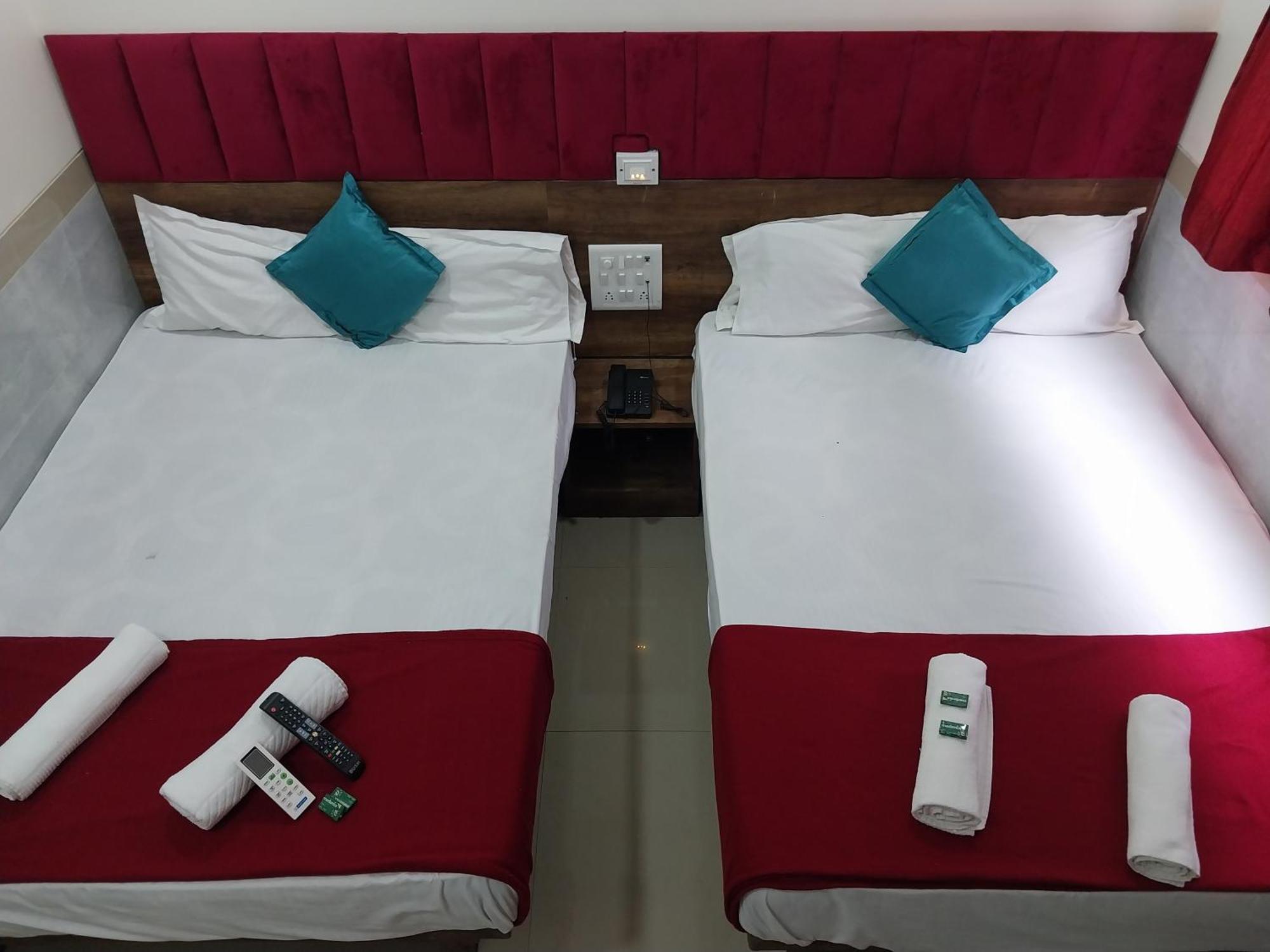 Hotel New Balaji Residency Mumbai Dış mekan fotoğraf