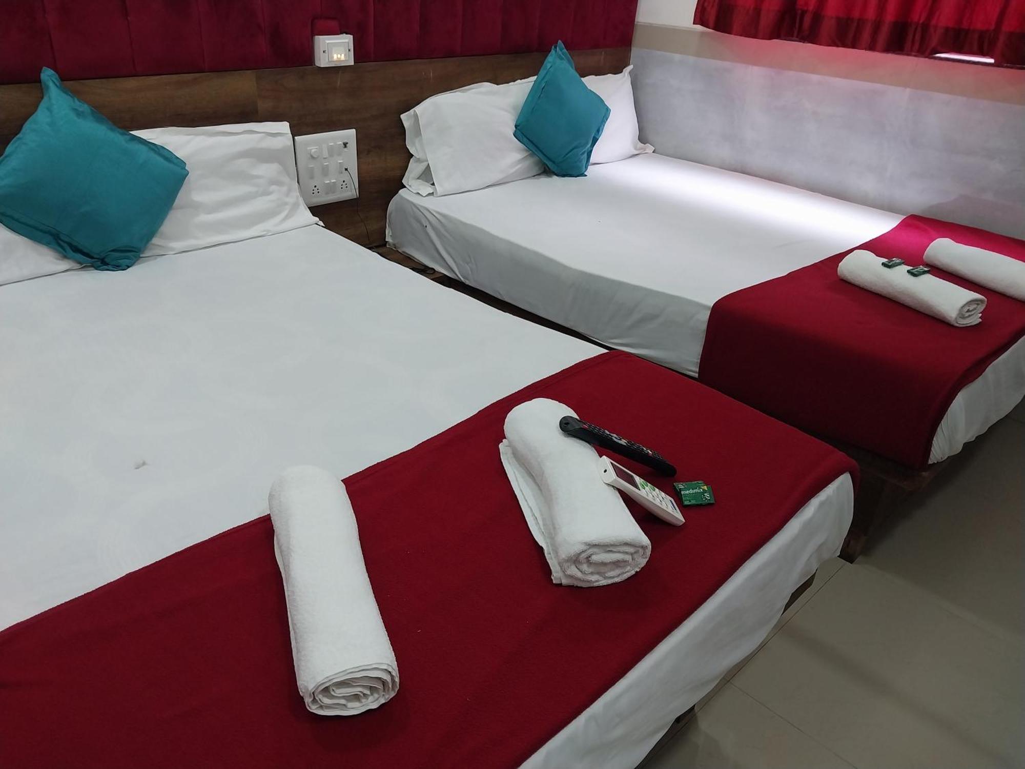 Hotel New Balaji Residency Mumbai Dış mekan fotoğraf