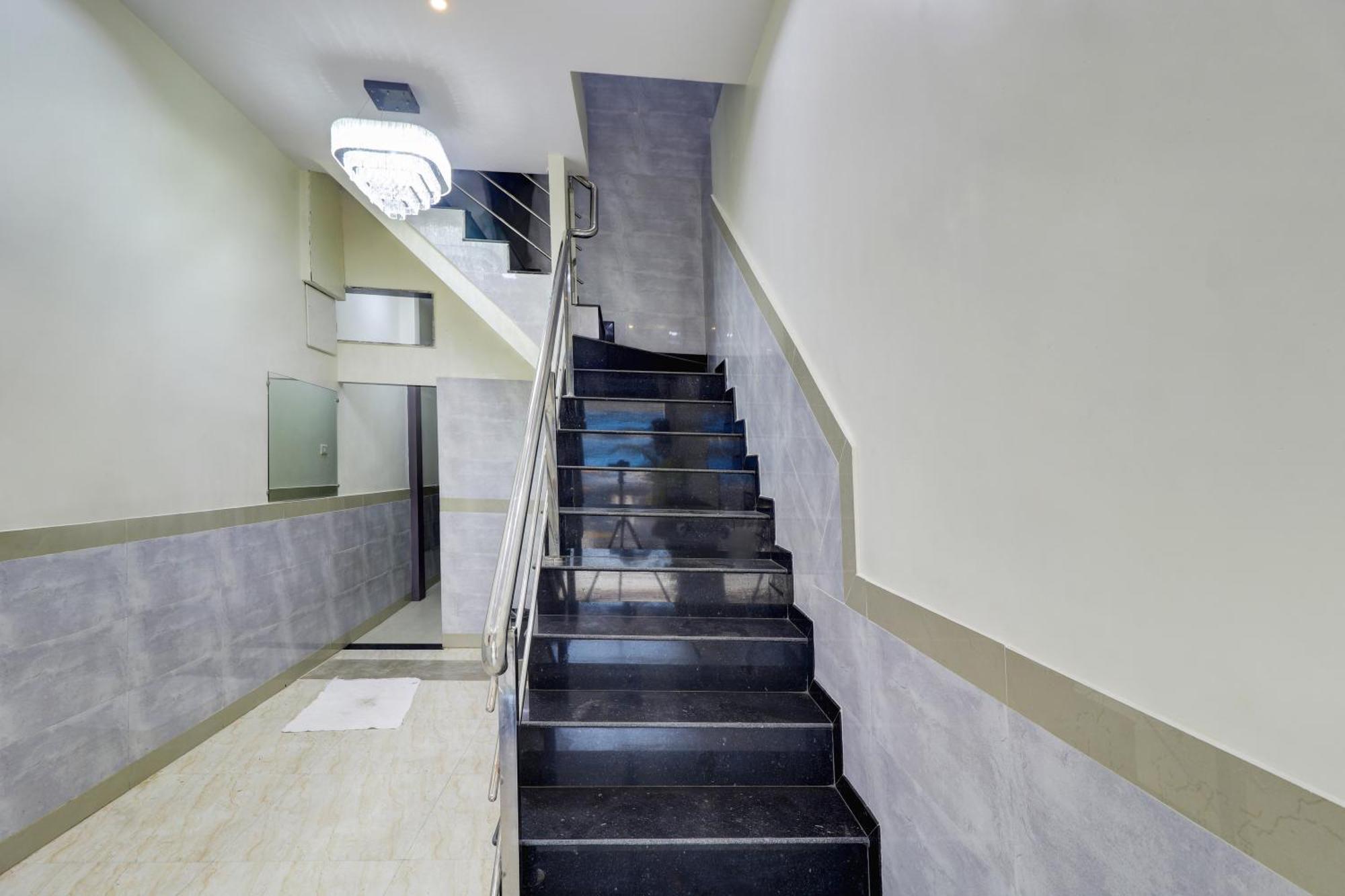 Hotel New Balaji Residency Mumbai Dış mekan fotoğraf
